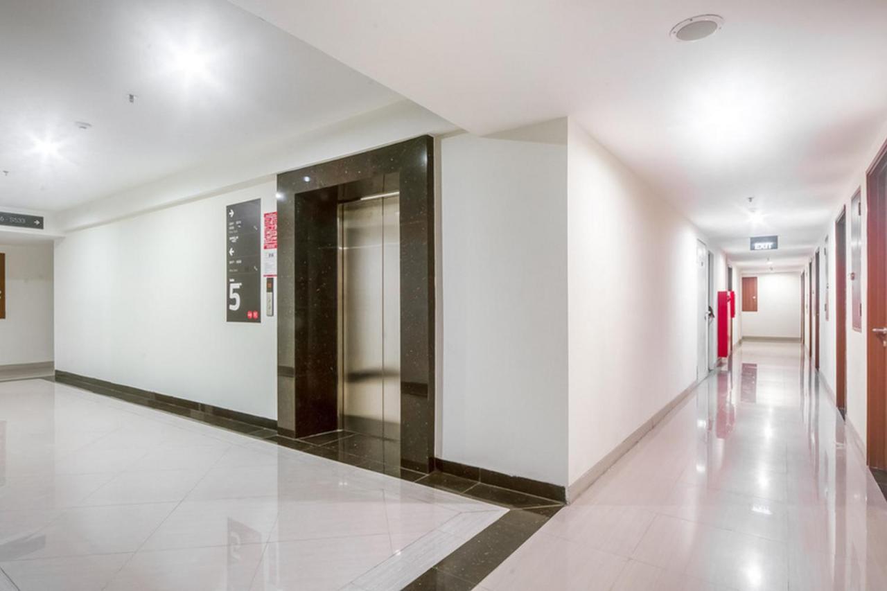 Redliving Apartemen Grand Kamala Lagoon - Kita Pro Tower Barclay North Bekasi Exterior foto